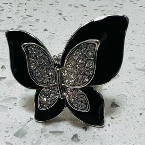 Butterfly, bling, stretchable ring. Costume jewelry.